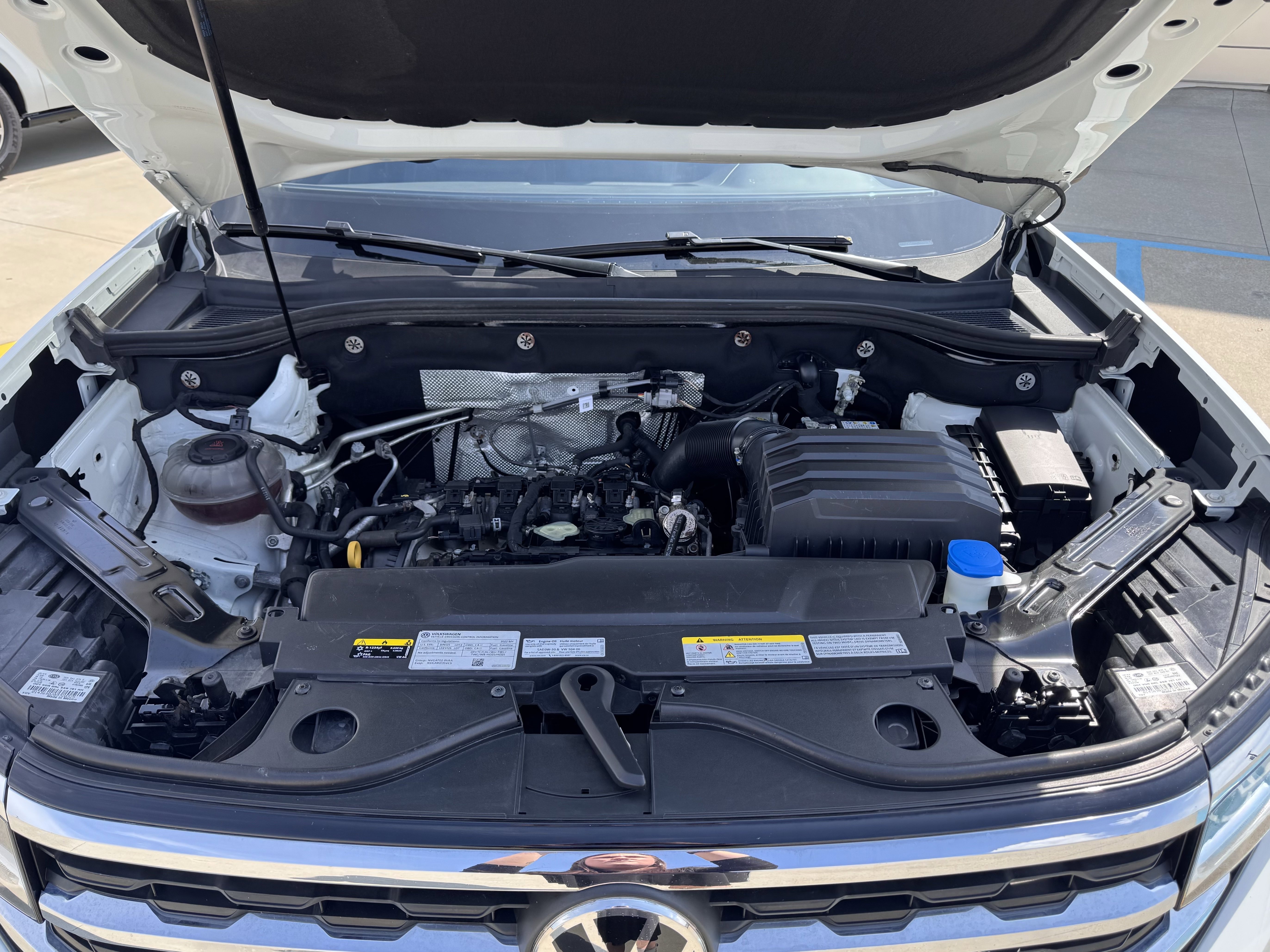 Used 2022 Volkswagen Atlas SE image 39