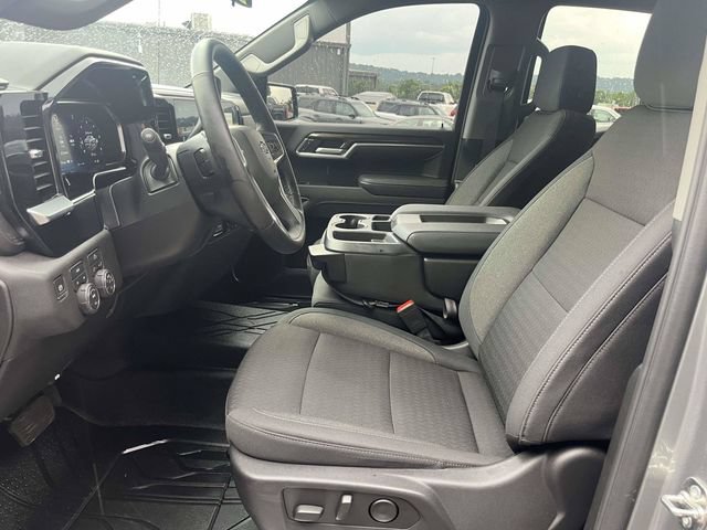 Used 2026 Chevrolet Silverado 1500 RST w/ RST Select Package AWD/4WD image 21