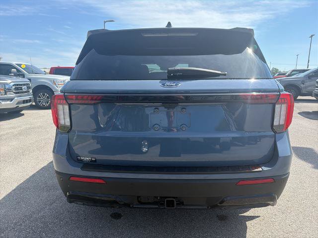 Certified 2025 Ford Explorer ST-Line w/ Premium Package RWD image 6