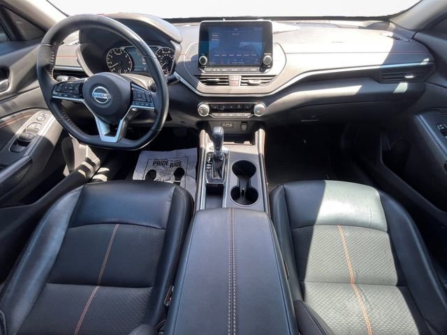 Used 2020 Nissan Altima 2.5 SR w/ Premium Package FWD image 12
