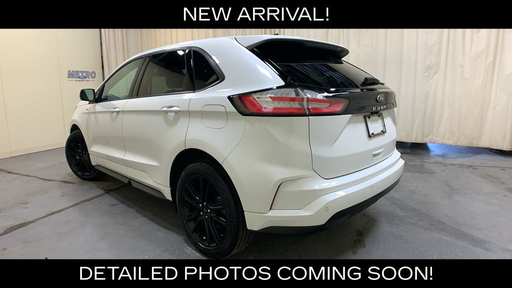 Certified 2024 Ford Edge ST-Line AWD/4WD image 5