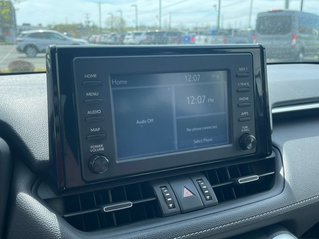 Used 2019 Toyota RAV4 XLE Premium w/ Cold Weather Package AWD/4WD image 35