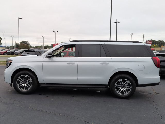 Certified 2025 Ford Expedition Max Active RWD image 7