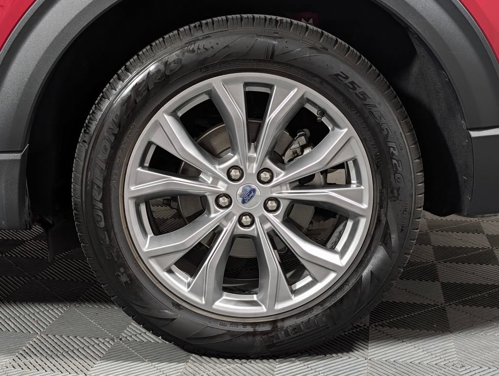 Certified 2022 Ford Explorer Limited w/ Equipment Group 301A RWD image 28