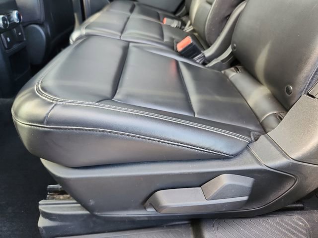 Certified 2021 Ford Explorer XLT w/ Equipment Group 202A AWD/4WD image 24