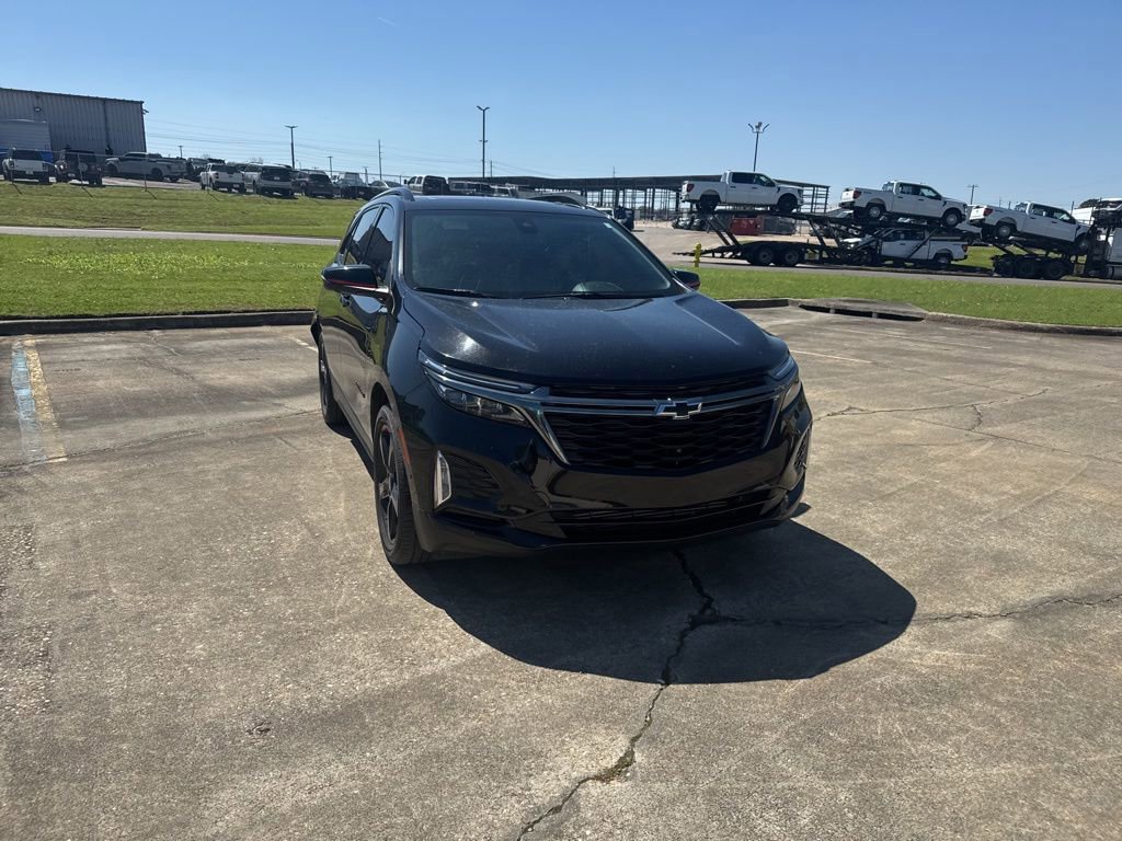 Used 2023 Chevrolet Equinox Premier image 9