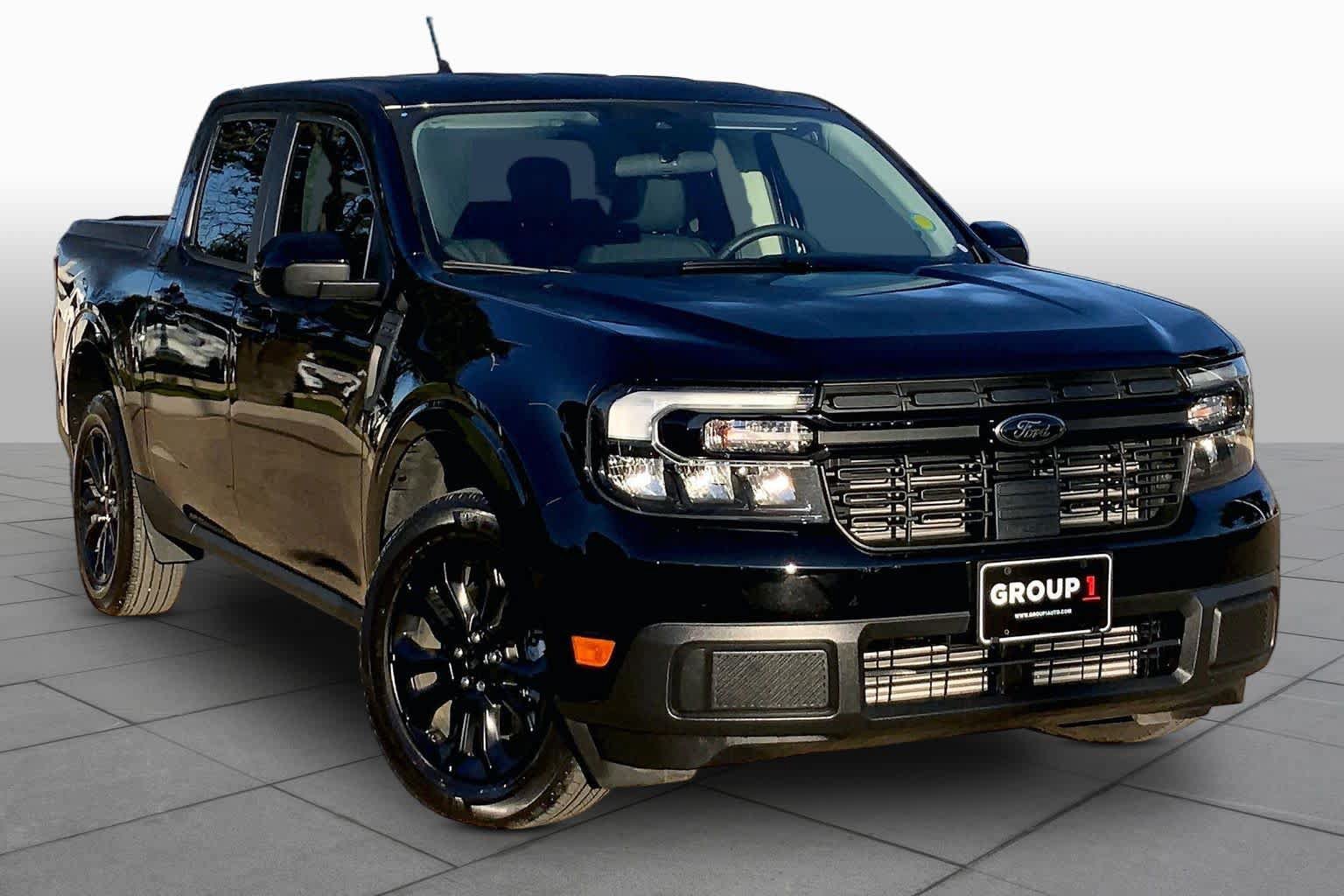Certified 2024 Ford Maverick Lariat w/ Black Appearance Package AWD/4WD image 3