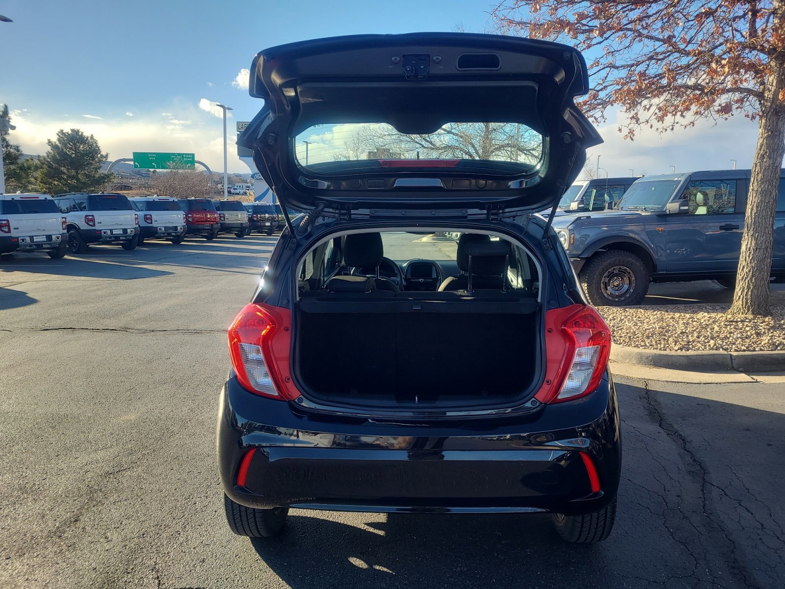 Used 2020 Chevrolet Spark LS image 32