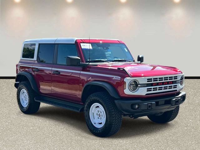 Certified 2025 Ford Bronco Heritage Edition AWD/4WD image 3