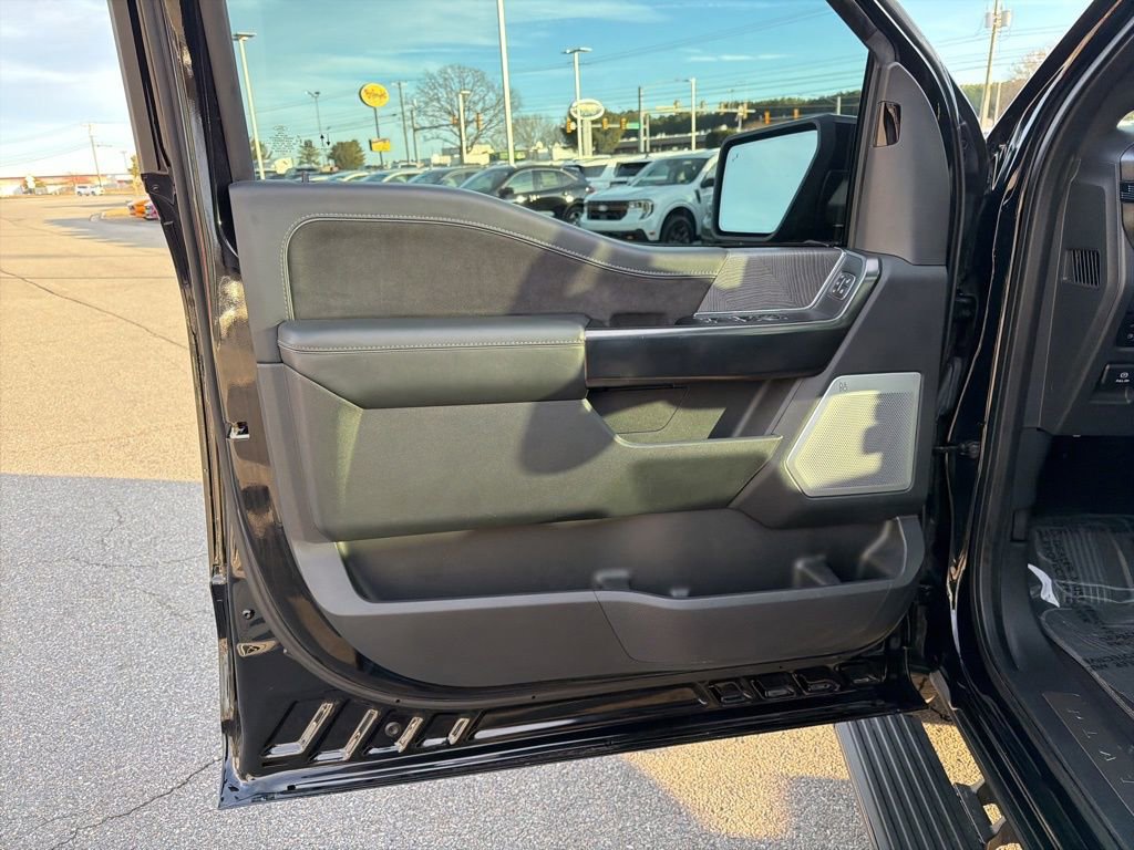 Certified 2023 Ford F150 Platinum w/ Equipment Group 701A High image 14