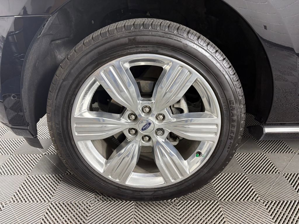 Certified 2024 Ford Expedition Max Platinum image 12