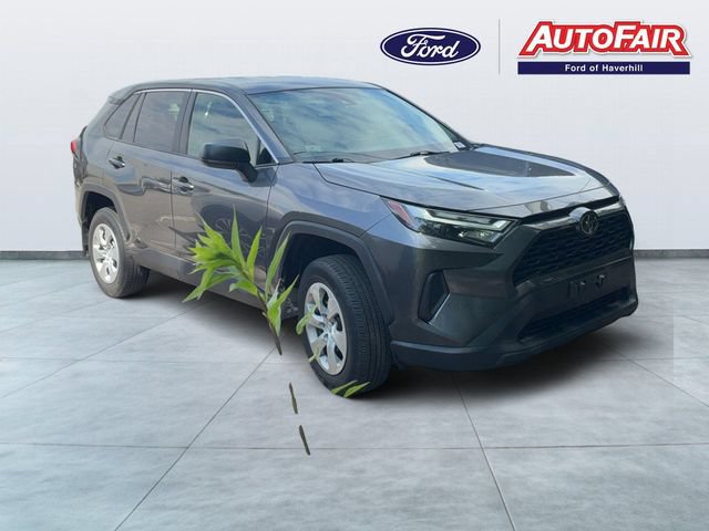 Used 2024 Toyota RAV4 LE AWD/4WD image 1