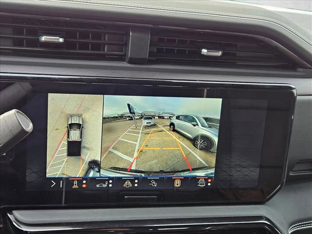 Used 2025 GMC Sierra 2500 AT4X AWD/4WD image 15