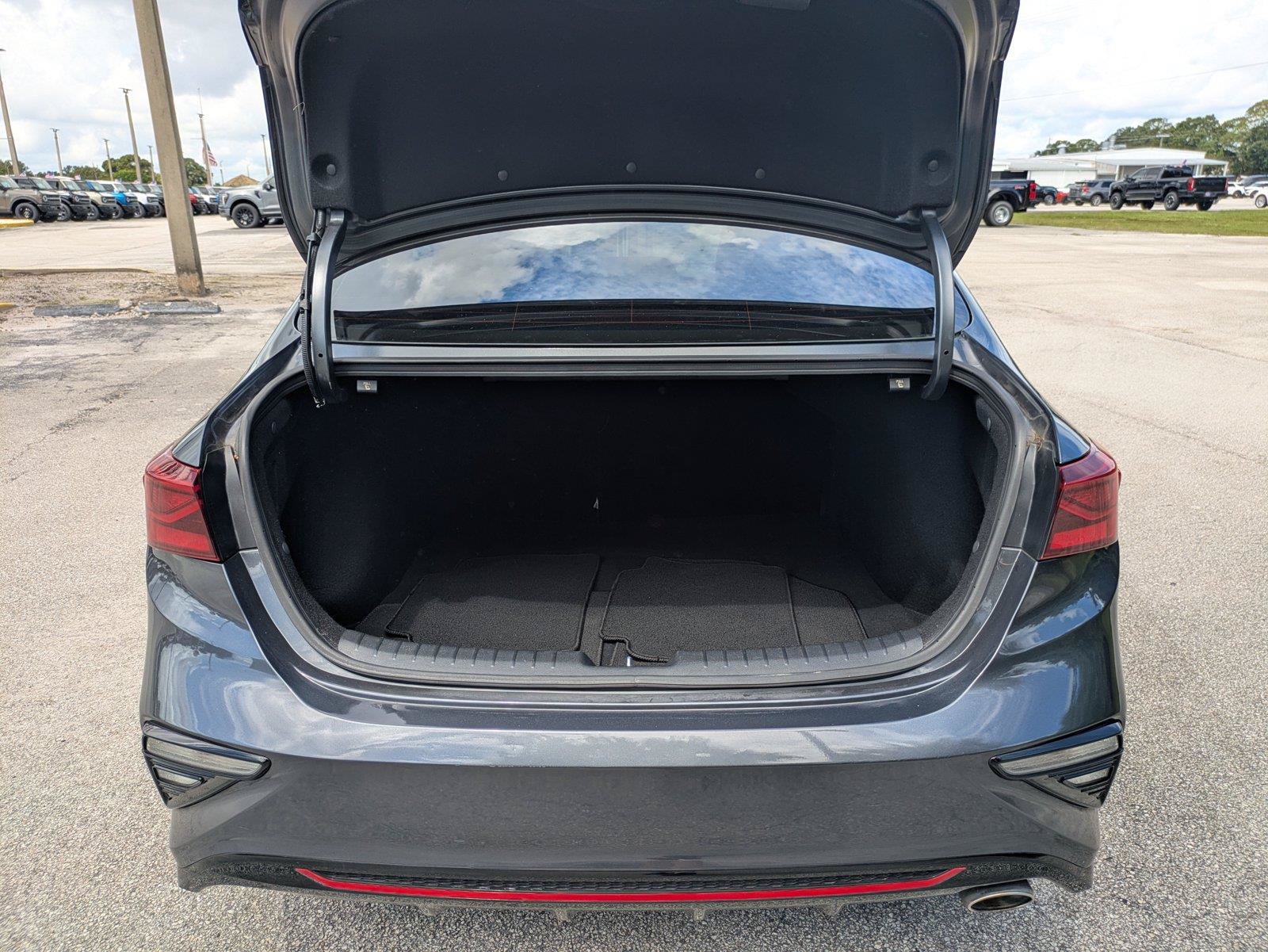 Used 2021 Kia Forte GT-Line FWD image 14