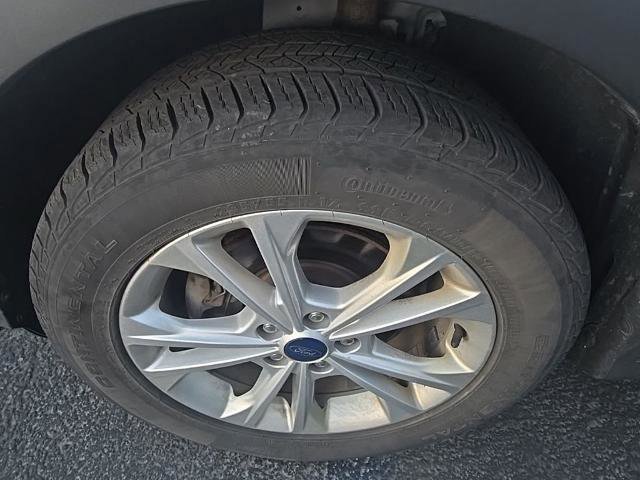 Certified 2018 Ford Escape SE image 6