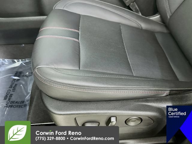 Used 2025 Chevrolet Suburban RST w/ Comfort Package AWD/4WD image 24