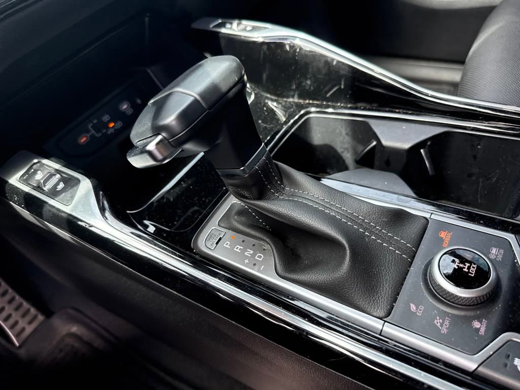 Used 2024 Kia Sorento SX Prestige image 26