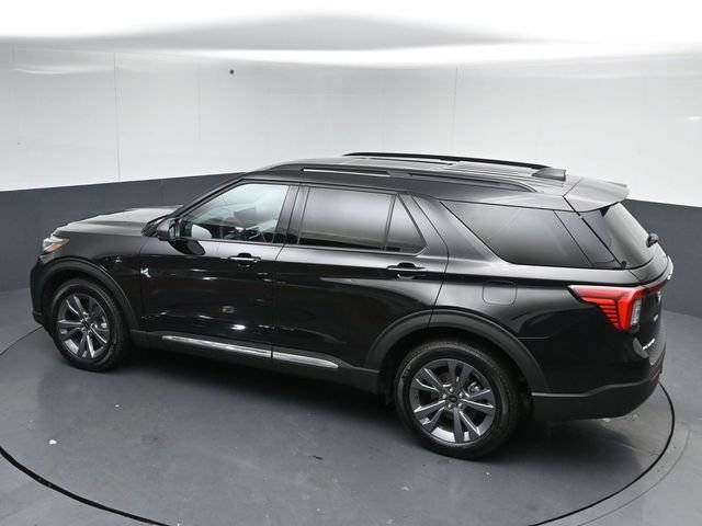 Certified 2025 Ford Explorer Active w/ Active Comfort Package AWD/4WD image 50