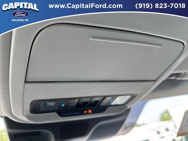 Certified 2025 Ford Expedition Platinum w/ Driver's Package AWD/4WD image 33