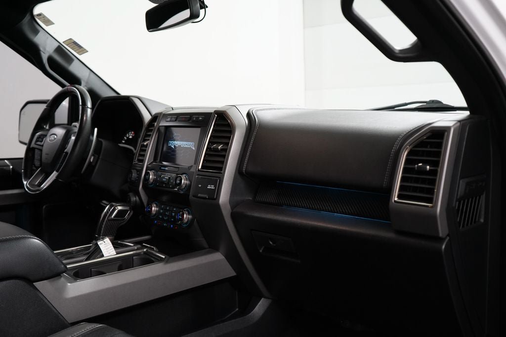 Certified 2019 Ford F150 Raptor w/ Equipment Group 802A Luxury AWD/4WD image 24