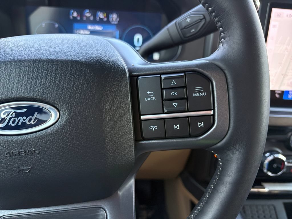 Certified 2024 Ford F350 Lariat w/ Lariat Ultimate Package AWD/4WD image 20