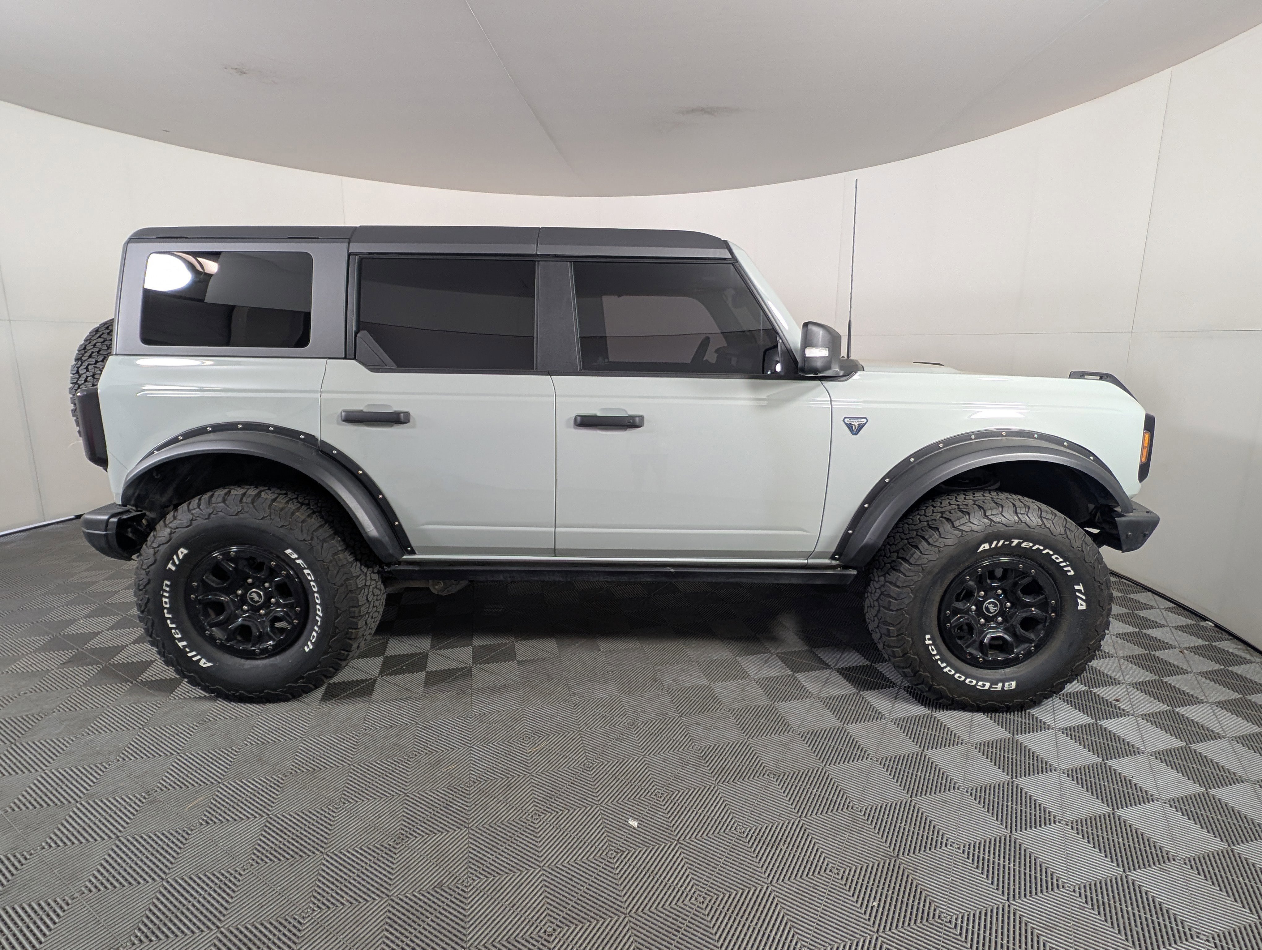 Certified 2021 Ford Bronco First Edition image 8