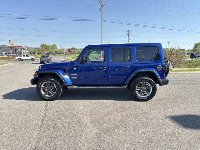 Used 2019 Jeep Wrangler Unlimited Sahara AWD/4WD image 7
