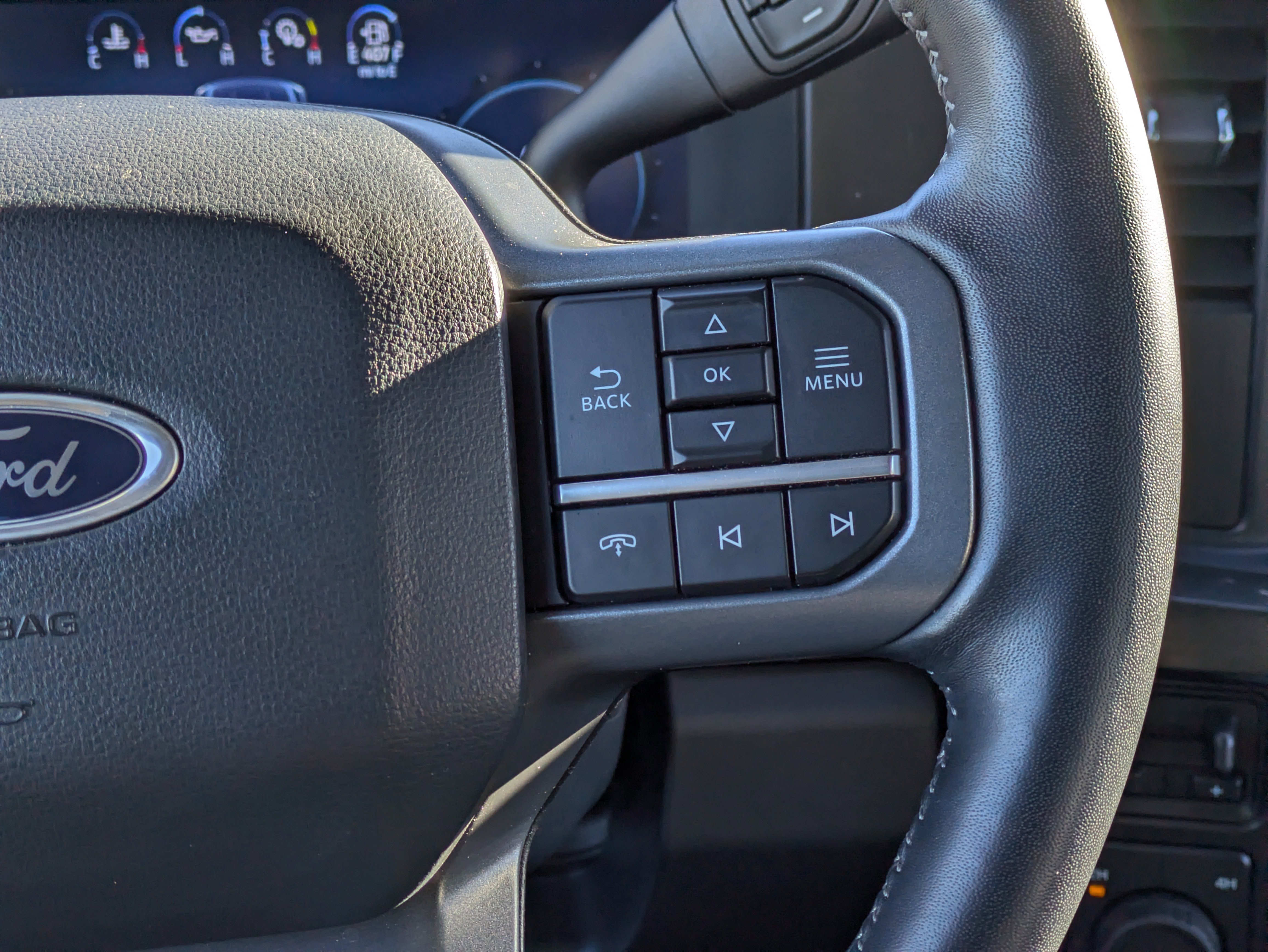 Certified 2024 Ford F250 Lariat w/ Chrome Package image 25