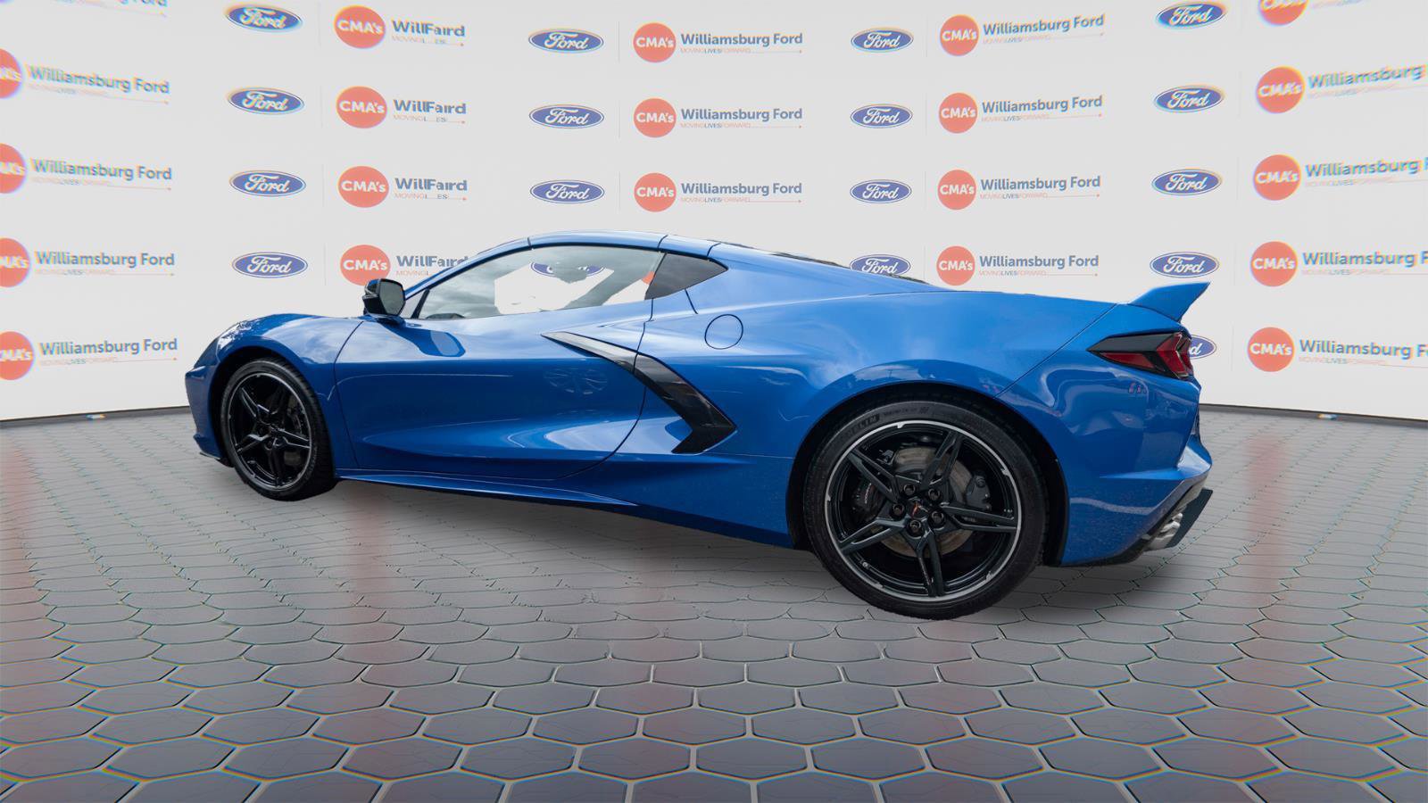 Used 2023 Chevrolet Corvette Stingray Premium Cpe w/ Z51 Performance Package image 2