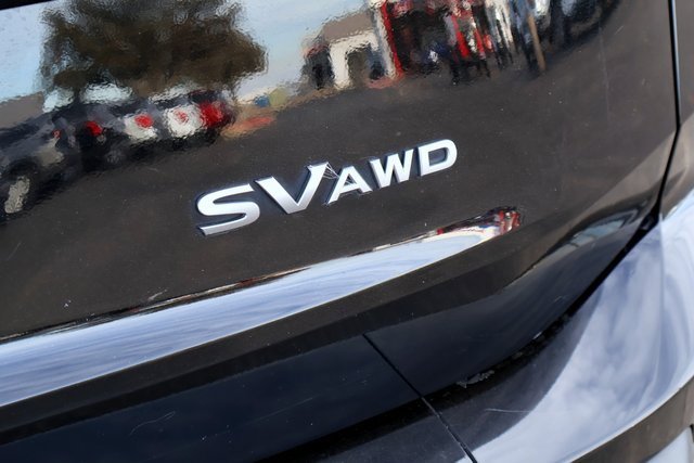 Used 2024 Nissan Rogue SV image 13