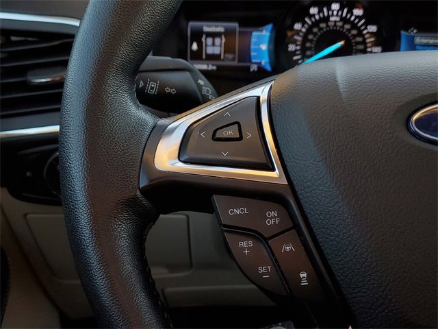 Certified 2022 Ford Edge Titanium w/ Equipment Group 301A image 20