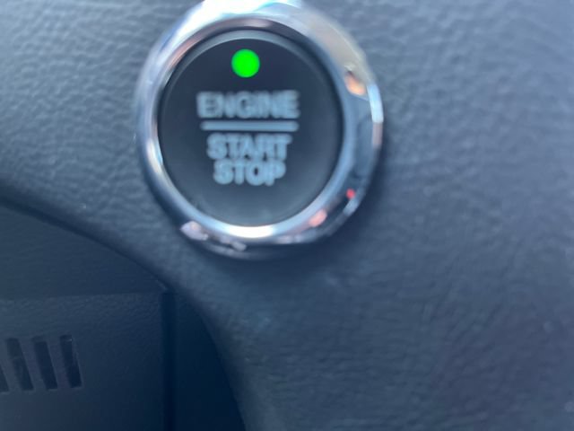Certified 2019 Ford Edge Titanium w/ Equipment Group 301A FWD image 33