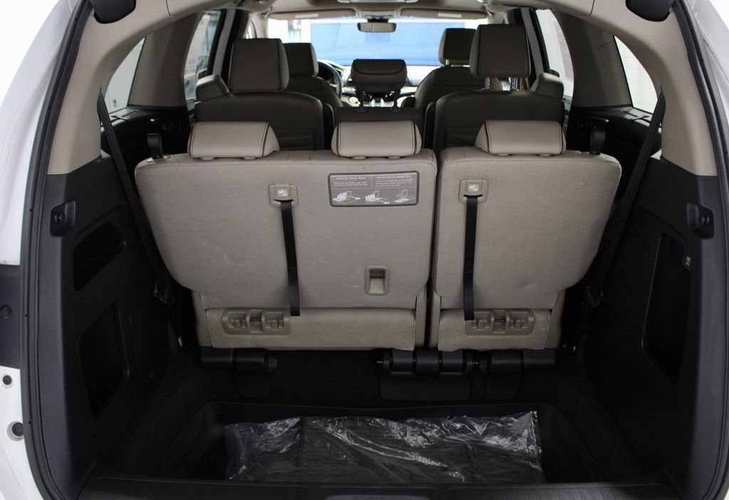 Used 2024 Honda Odyssey Elite image 15