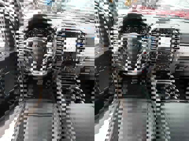 Certified 2017 Ford F350 Lariat w/ Tow Technology Bundle image 20