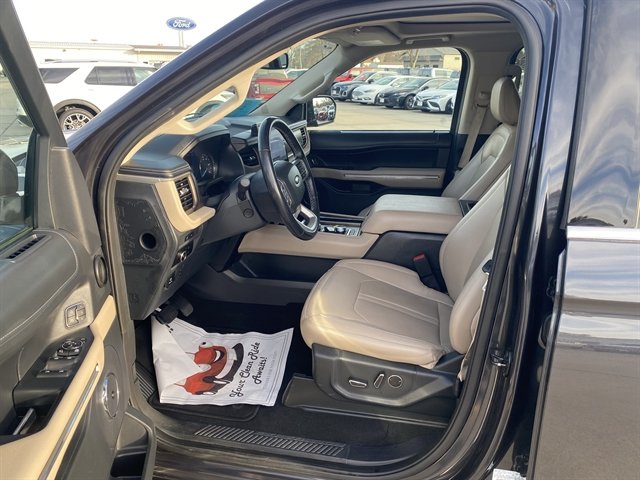 Certified 2024 Ford Expedition Max Limited AWD/4WD image 18