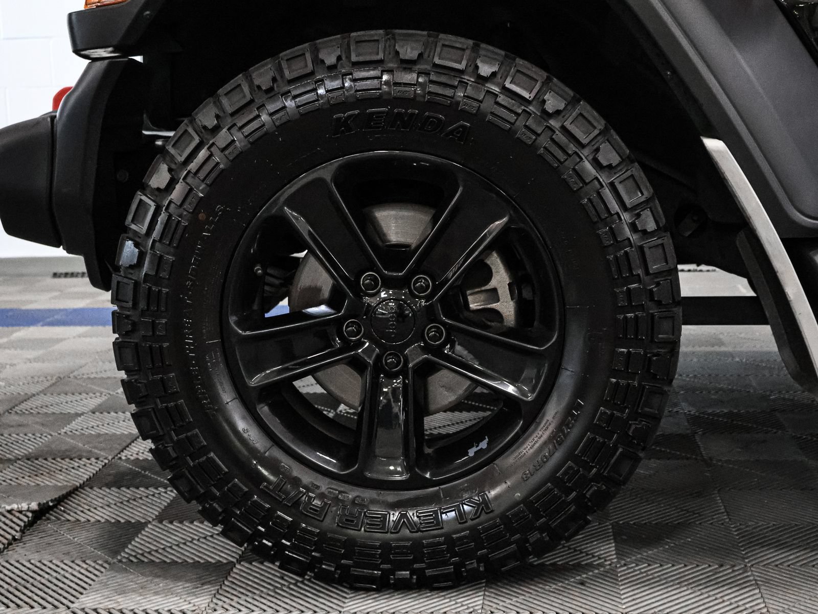 Used 2021 Jeep Wrangler Unlimited Sport AWD/4WD image 19
