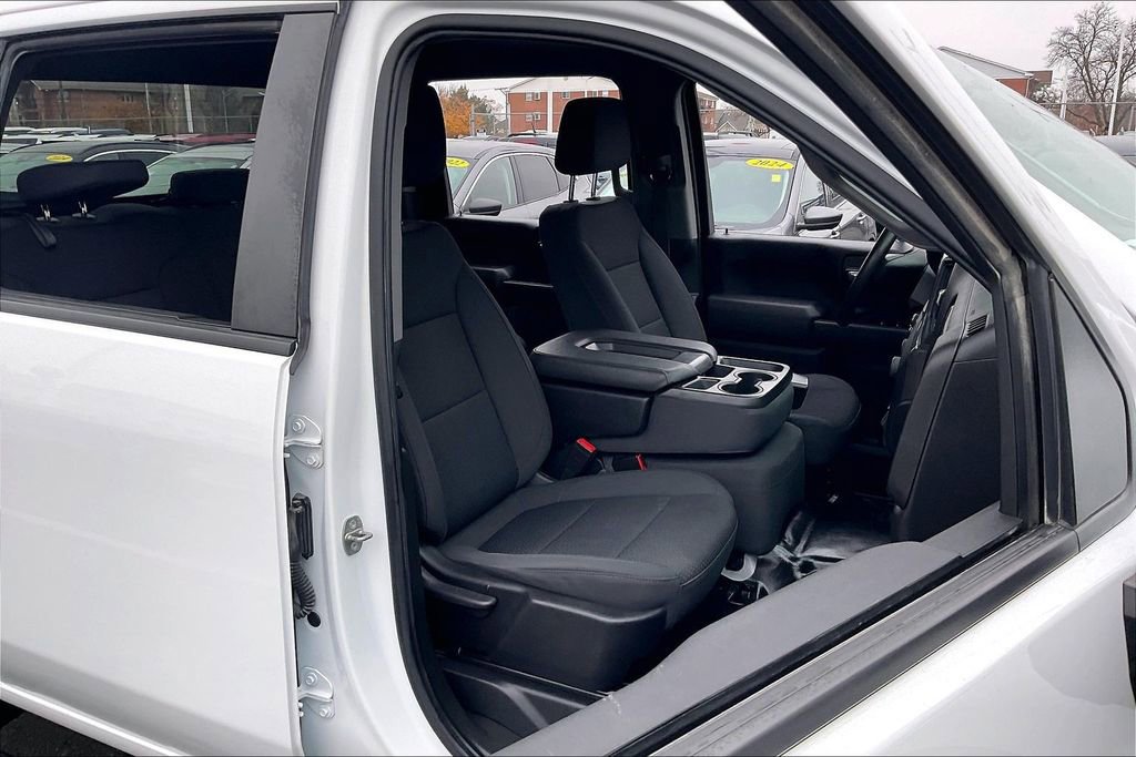 Used 2023 Chevrolet Silverado 2500 W/T w/ WT Convenience Package image 6