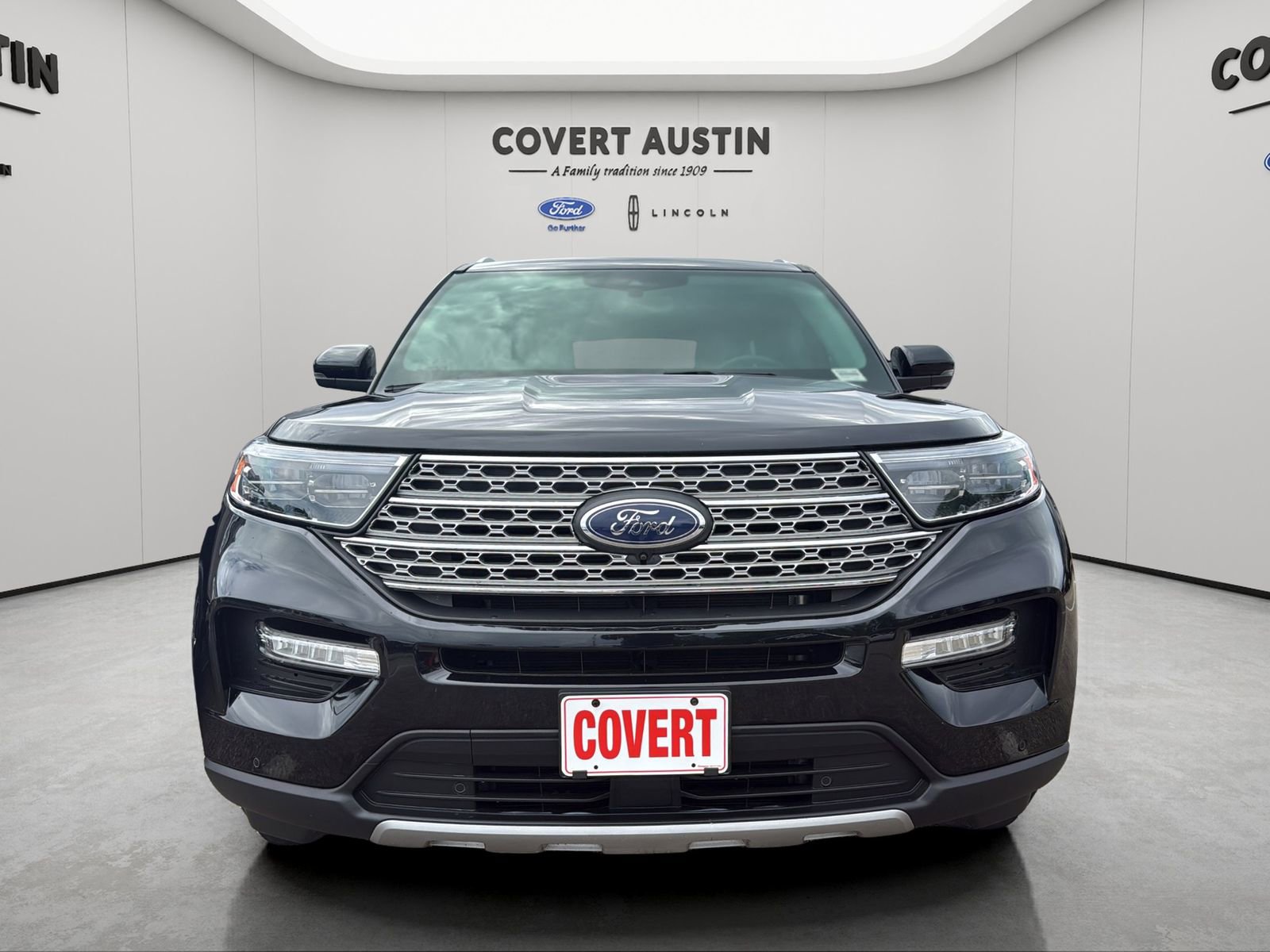 Certified 2022 Ford Explorer Limited w/ Equipment Group 301A RWD image 8