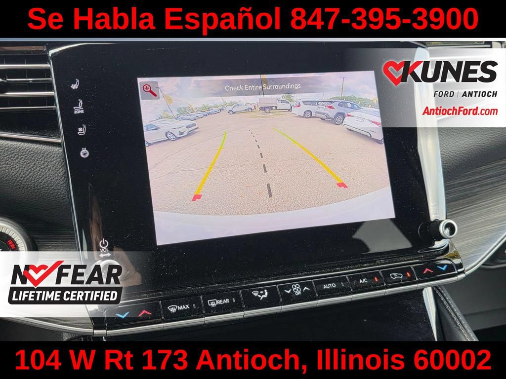 Used 2024 Jeep Wagoneer L Series II w/ Flexible Seating Group AWD/4WD image 58