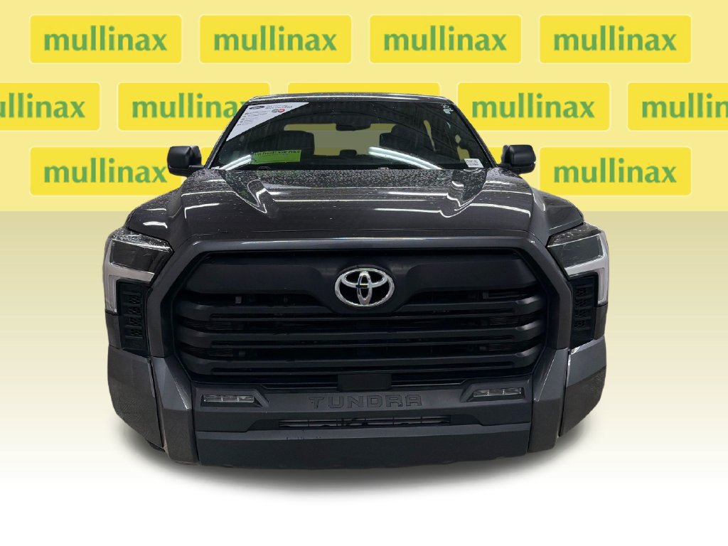Used 2025 Toyota Tundra SR5 AWD/4WD image 15