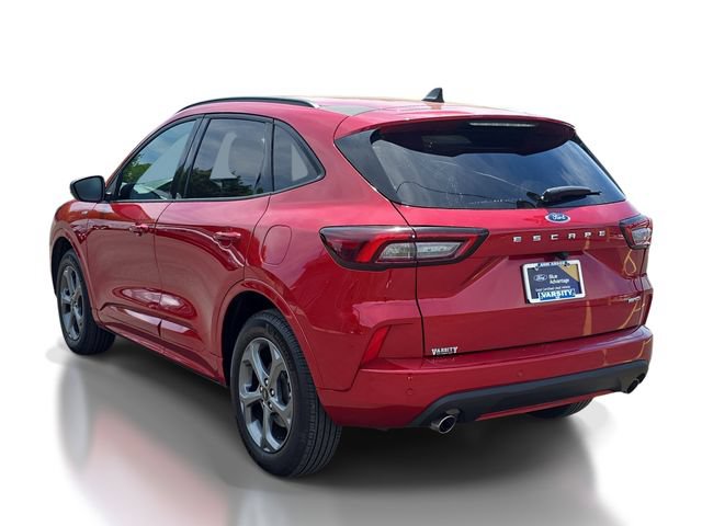 Certified 2024 Ford Escape ST-Line w/ Tech Pack #1 AWD/4WD image 3