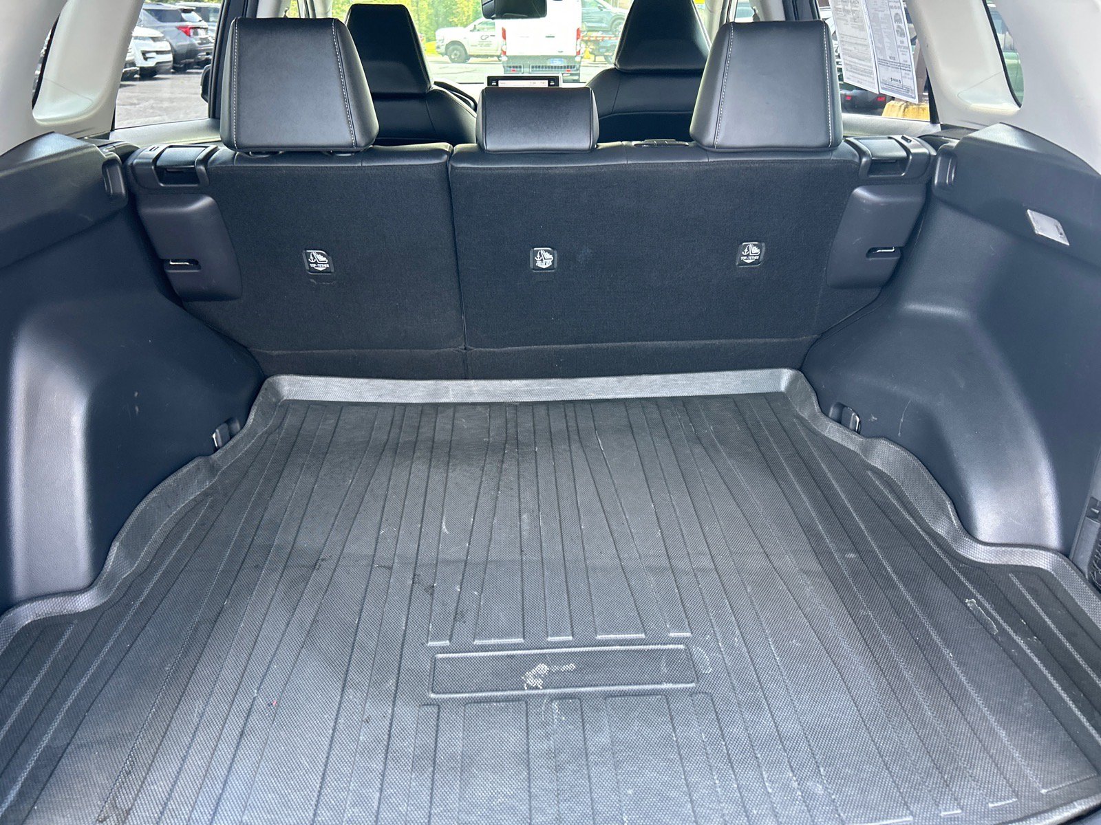Used 2019 Toyota RAV4 Limited w/ Carpet Mat Package AWD/4WD image 14
