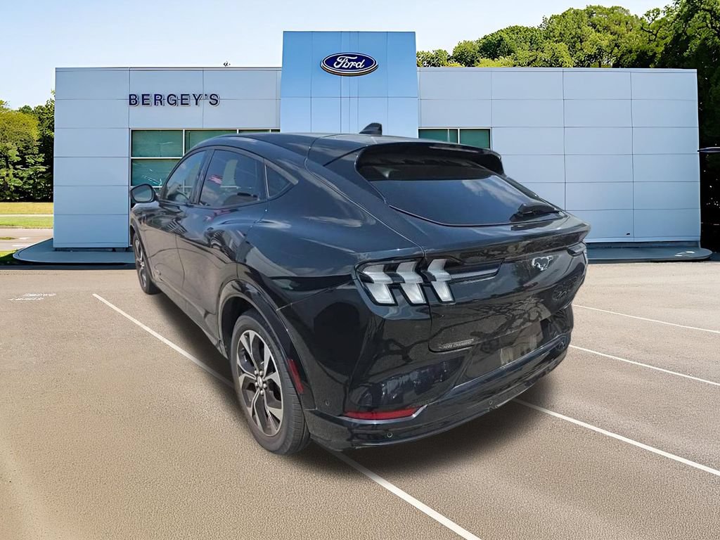Certified 2023 Ford Mustang Mach-E Premium AWD/4WD image 4