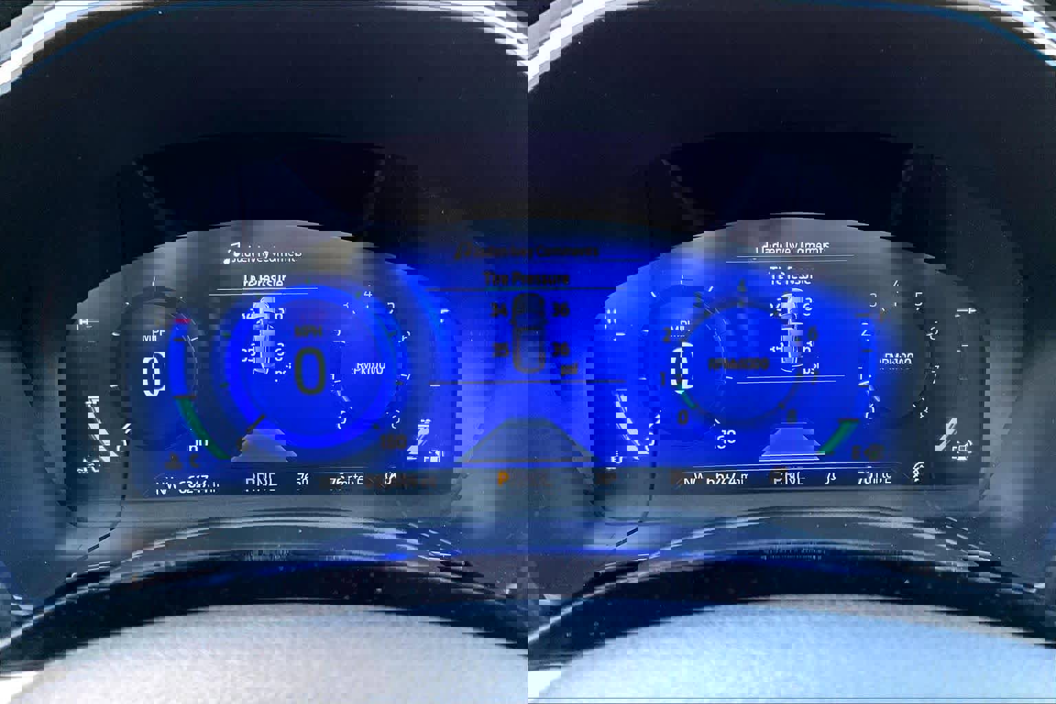 Certified 2022 Ford Escape Titanium w/ Titanium Elite Package image 28