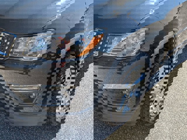 Used 2019 Jeep Compass Latitude w/ Cold Weather Group image 10