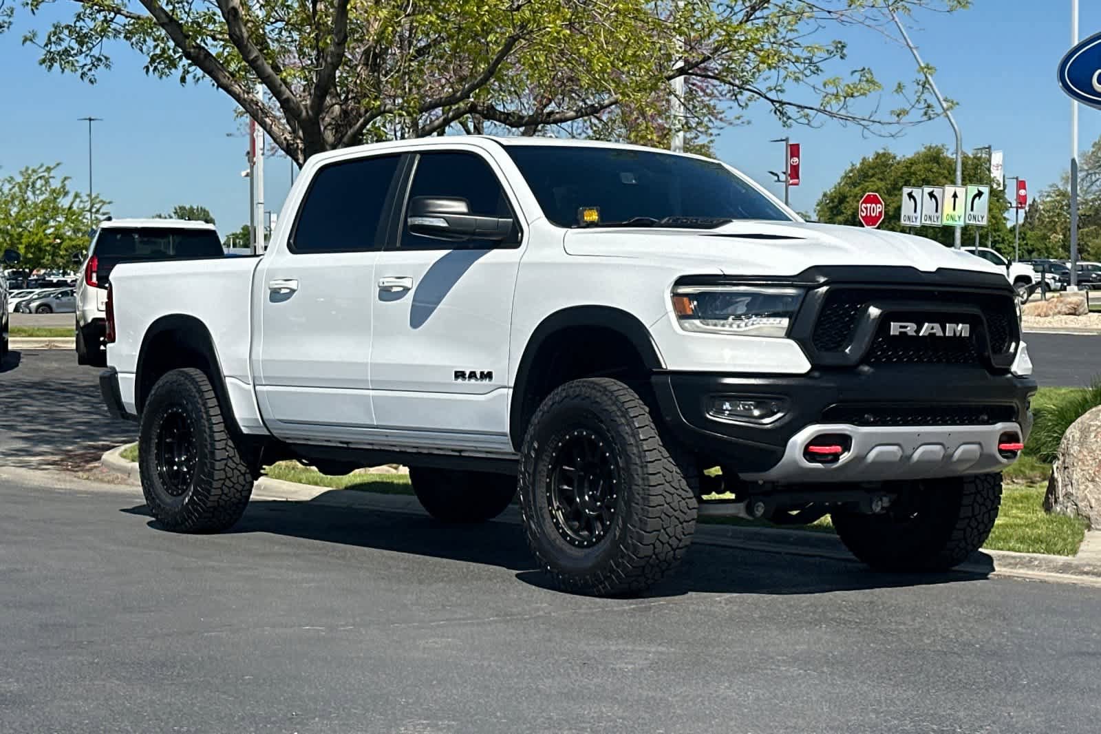 Used 2019 RAM 1500 Rebel w/ Rebel Level 2 Equipment Group AWD/4WD image 9