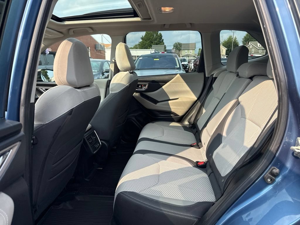 Used 2021 Subaru Forester Premium AWD/4WD image 16