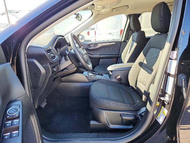 Certified 2025 Ford Escape Active FWD image 13