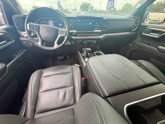 Used 2023 Chevrolet Silverado 1500 RST AWD/4WD image 10