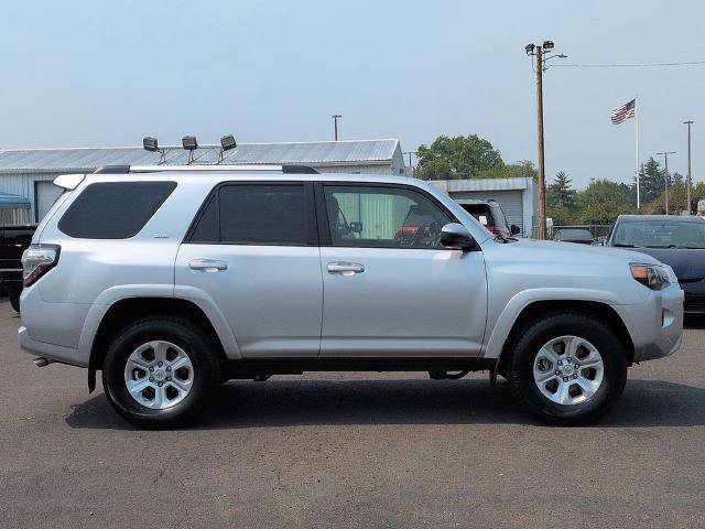 Used 2021 Toyota 4Runner SR5 RWD image 6